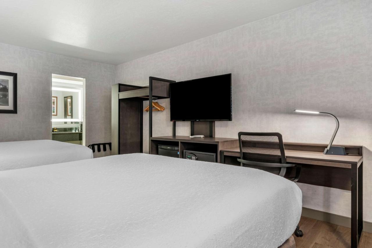 Hotel Western Hilltop