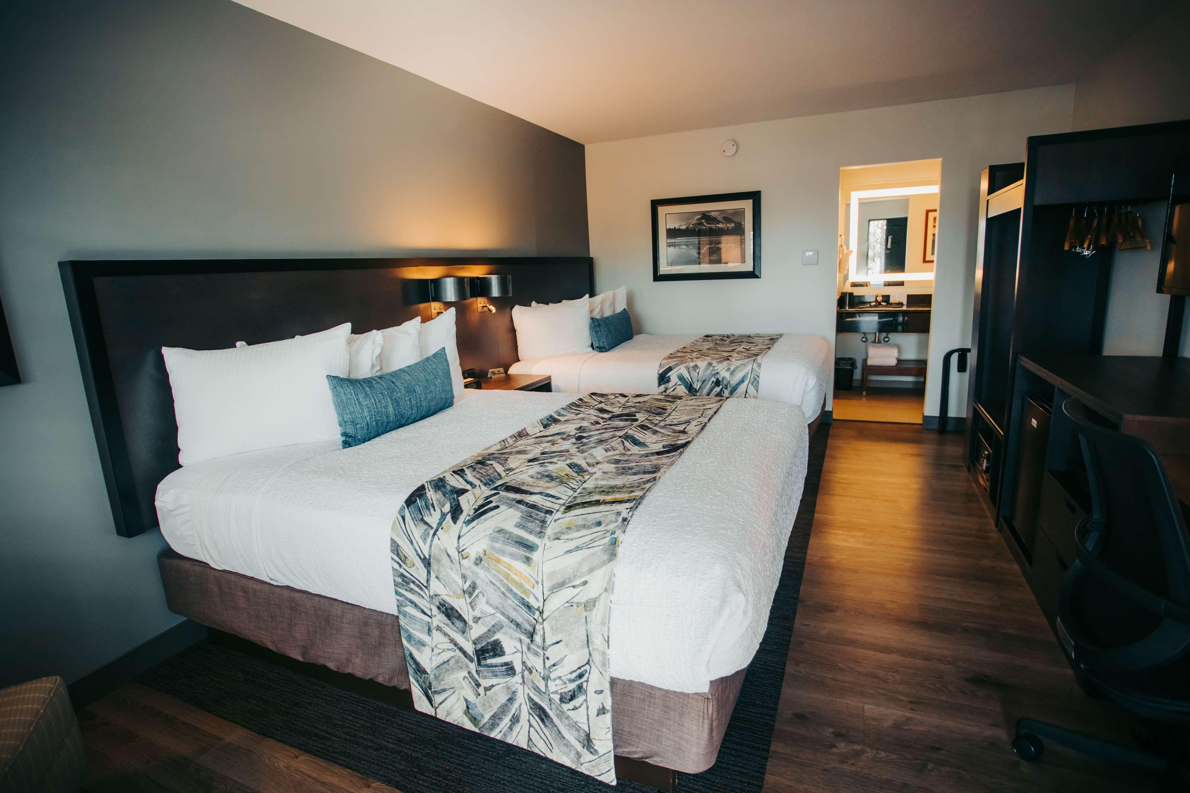 Western Hilltop Hotel 3*