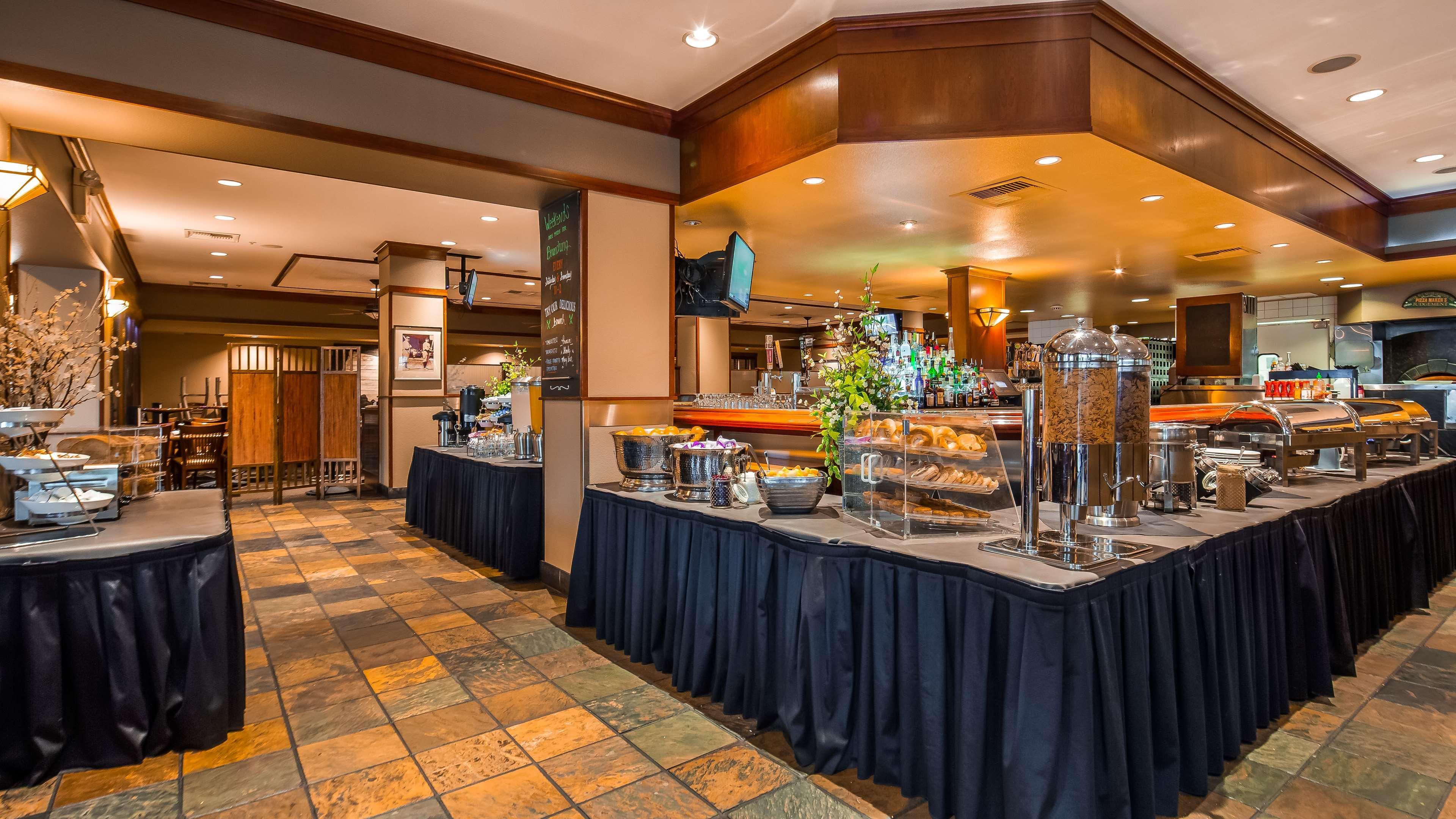 Western Hilltop Hotel 3*